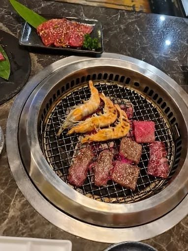 SAWA dining 4